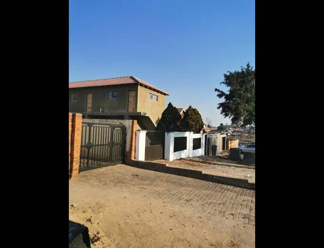 1 BEDROOM PROPERTY TO RENT IN MEADOWLANDS